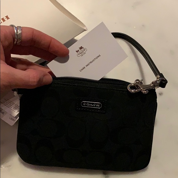 Coach wallet - Picture 2 of 3